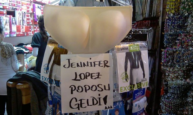 1. Jennifer Lopez poposu mu?